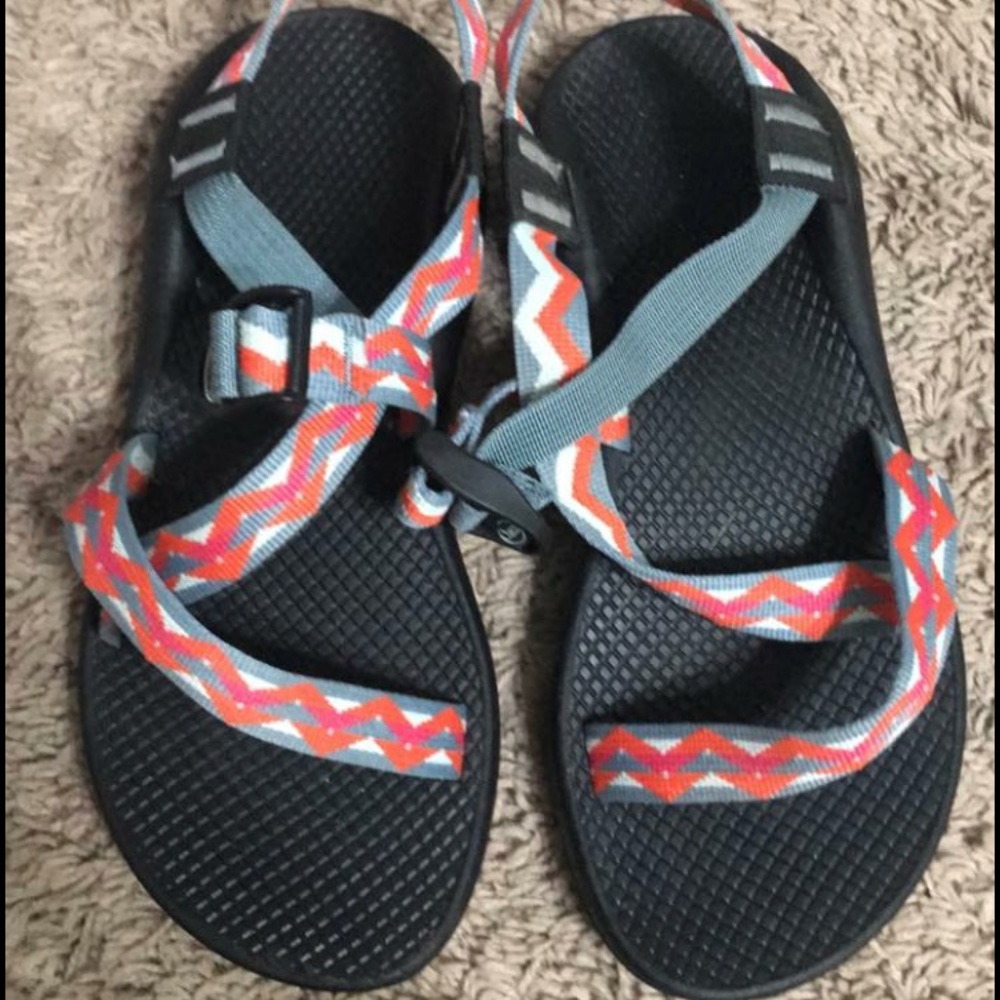 Chaco’s size 8
